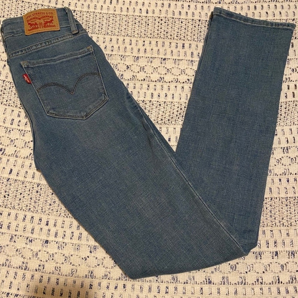 Levi's 714 Classic Straight Blue Jeans size 25